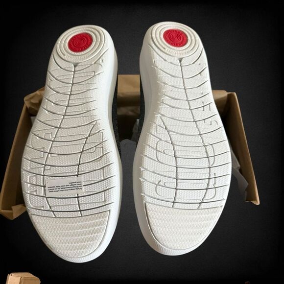 New Without Tags fitflop UberKnit Slip On Ballerina Sneakers Gray/Metallic 8 - Picture 3 of 6